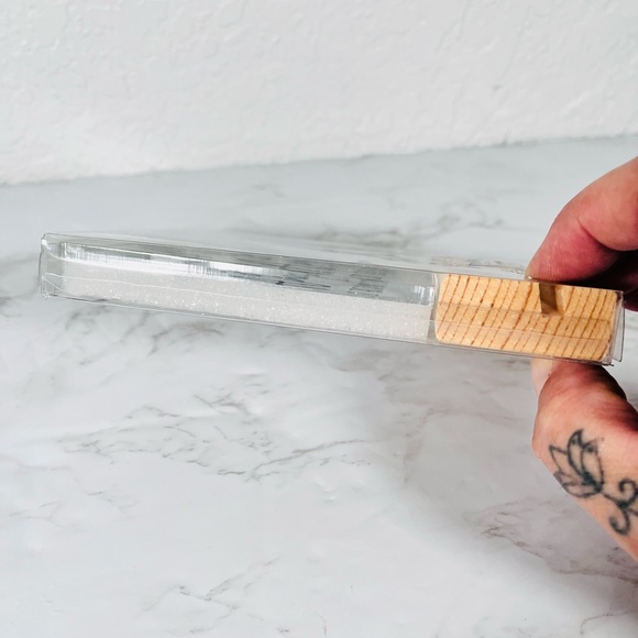 Inspirational Acrylic Sign with Wooden Base - Picture 5 of 7